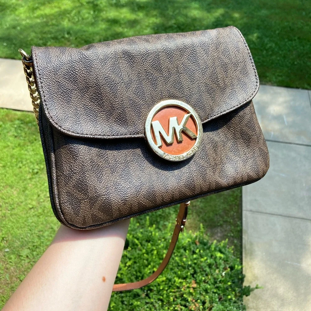 Michael Kors Brown Fulton Flap Gusset Crossbody Brown Envelope Purse Gold Chain